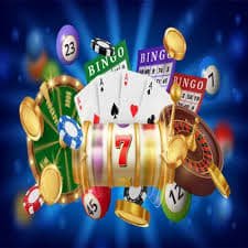 vn777 မိုဘိုင်းအက်ပ် မြန်မာ Android iOS ဖုန်းဖြင့် Casino ကစားနေသောပုံ